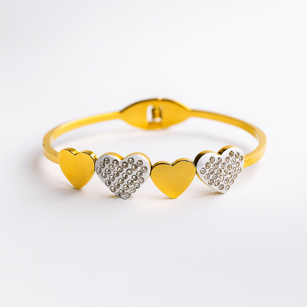Premium Golden Heart Bracelet – Perfect Blend of Style & Elegance